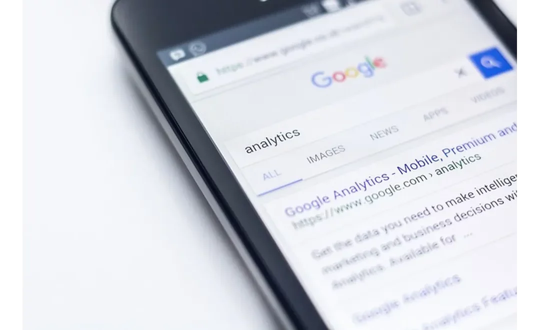 Master Google Ads: 10 Proven B2B Tactics